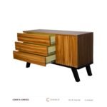 Make up Table Made by choob.af